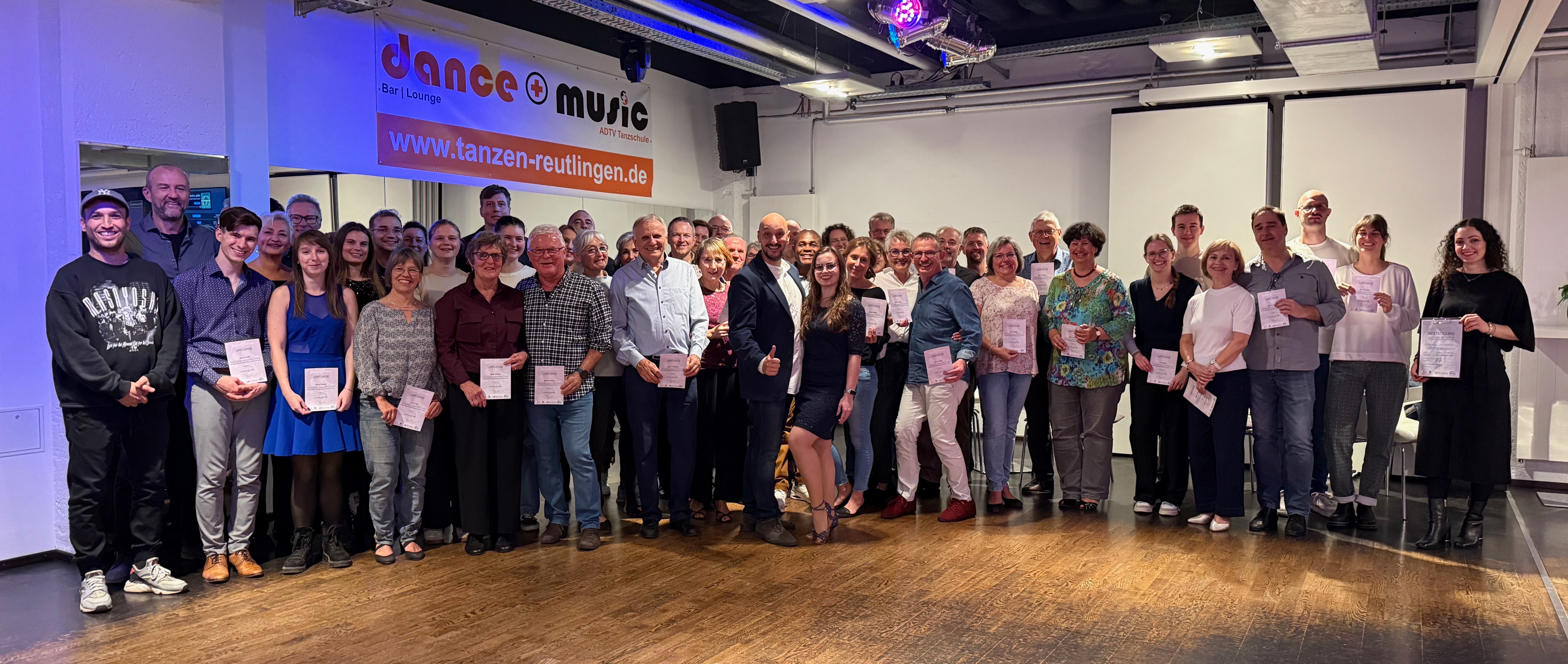 08.11.2025 | Bachata Weltrekordversuch